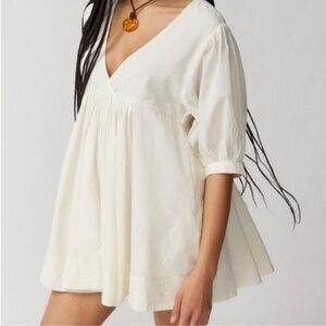 Ecote vero babydoll White V- Neck dress Size S